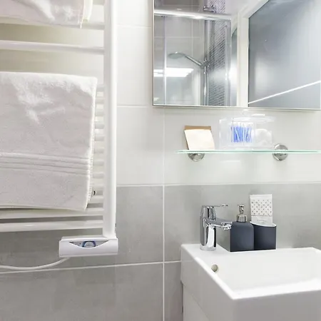 Unsejouranantes - Le Foure Daire