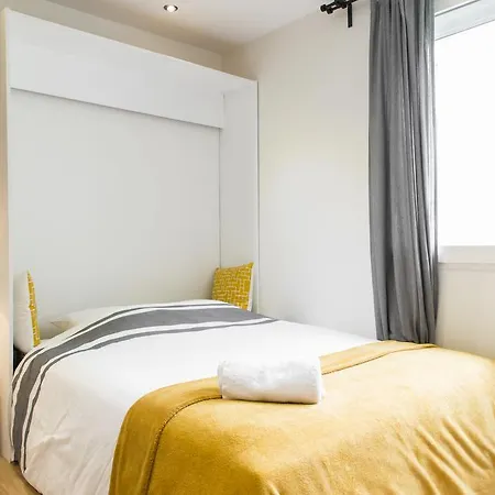 Unsejouranantes - Le Foure * ナント